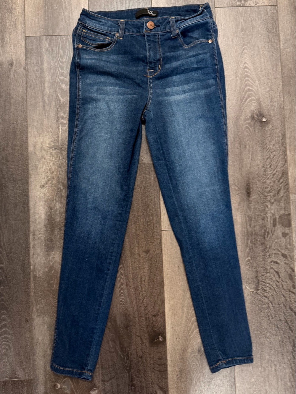 Dark Wash High Rise Skinny Jeans